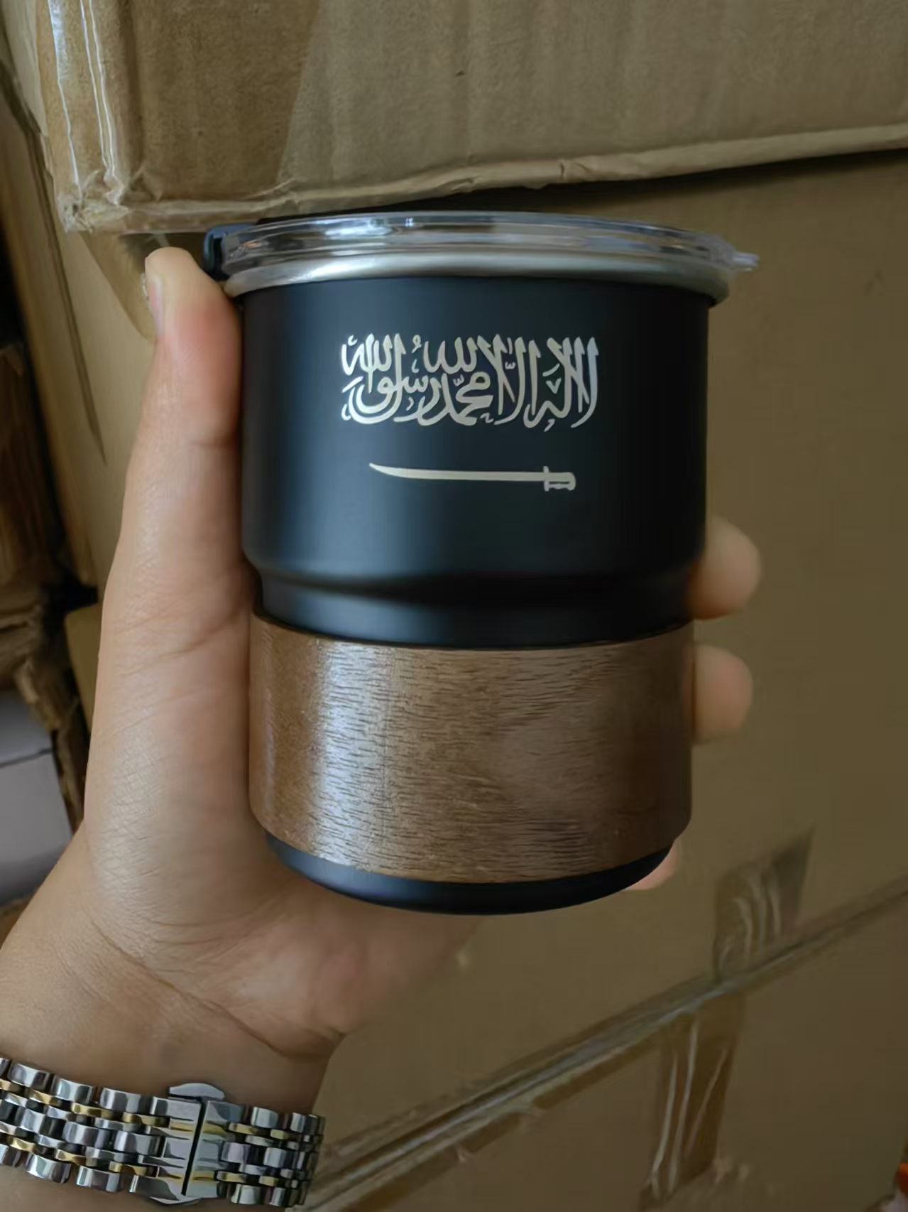 Outdoor Camping Logo - サウジアラビアの国旗ロゴステンレス鋼カップビールジョッキ蓋付き木製 300 ミリリットル屋外キャンプコーヒーマグ