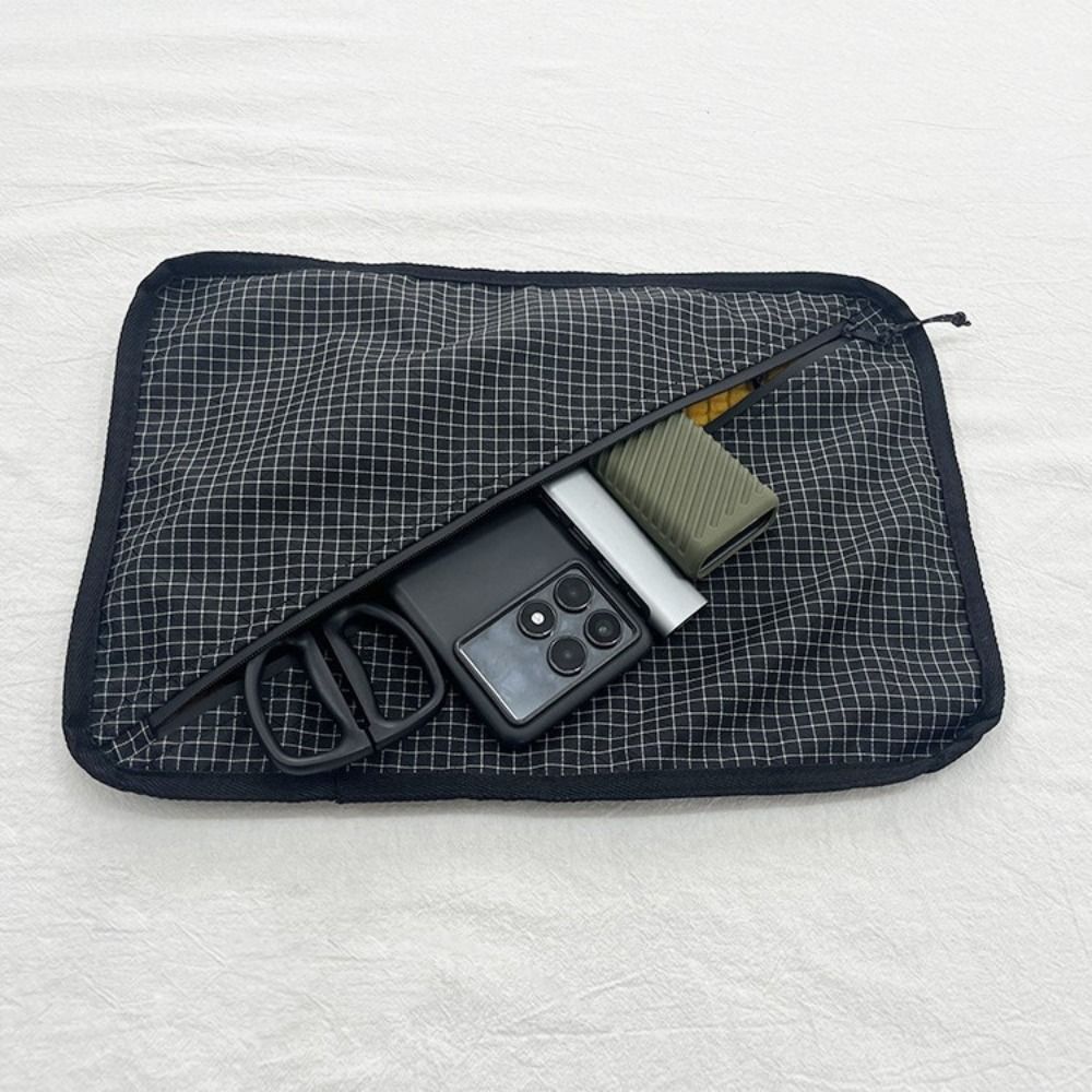 ソフト 2-in-1 枕収納バッグ レトロカラー グリッドパ - Camp Pillow Compressible のレビューと価格