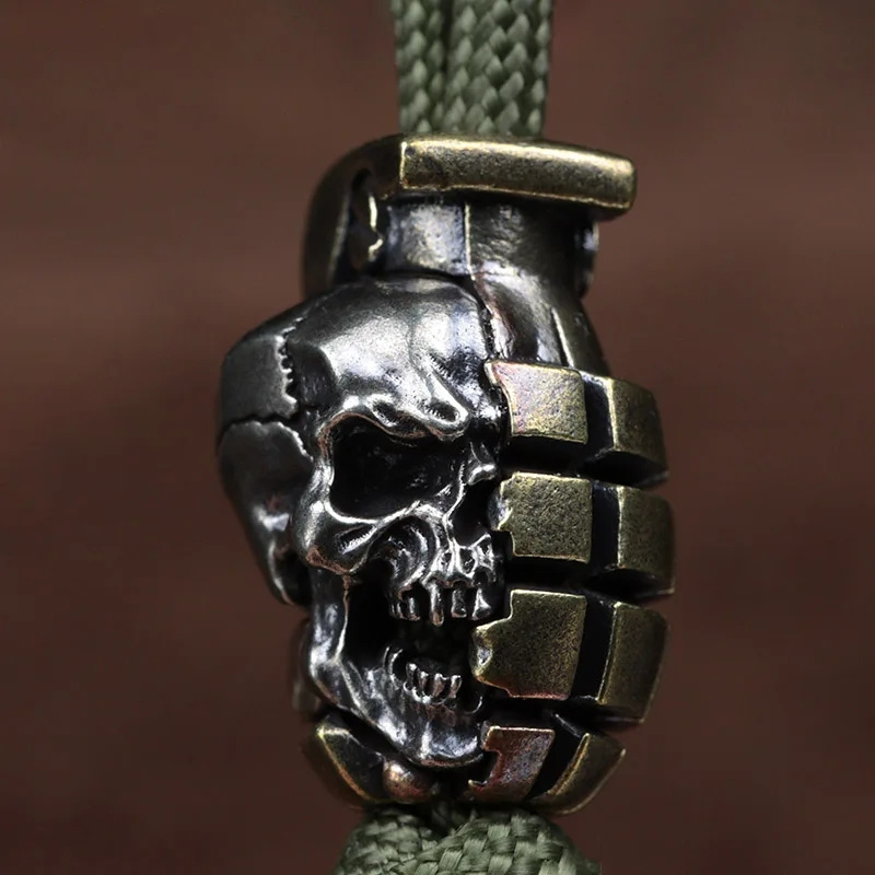 真鍮織りedcナイフビーズ、デュアルカラー、頭蓋骨、手榴弾、 - Paracord Bracelet のレビューと価格