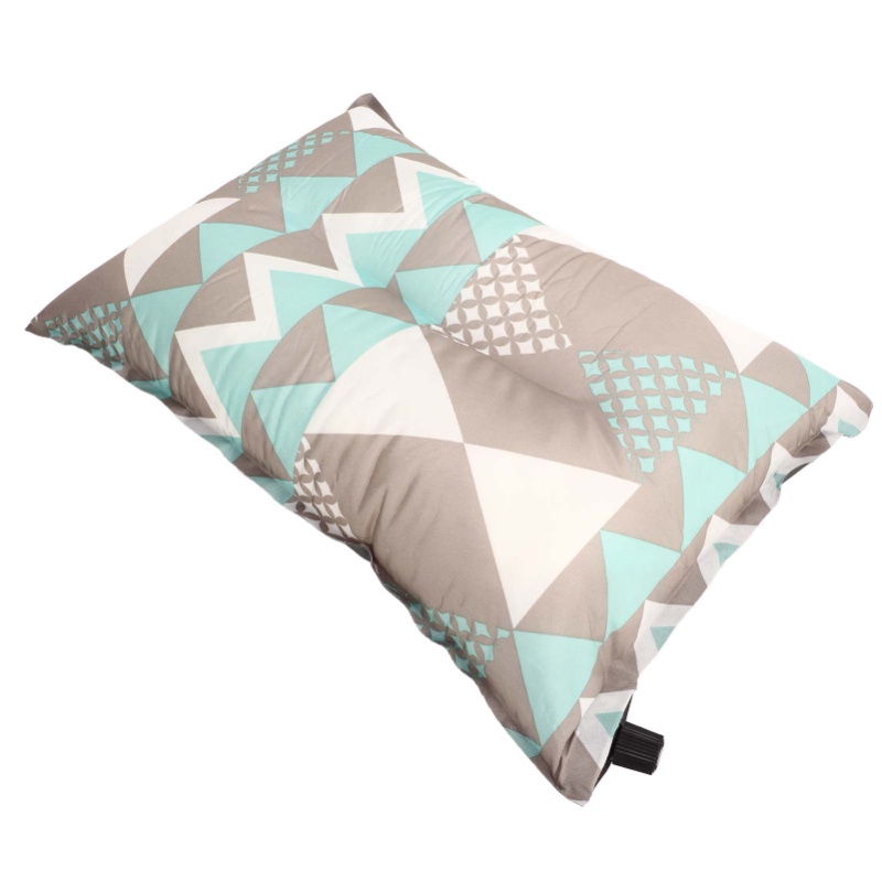 自動膨張式枕 高弾性圧縮フォーム エスニックスタイル カジュ - Camp Pillow Compressible のレビューと価格